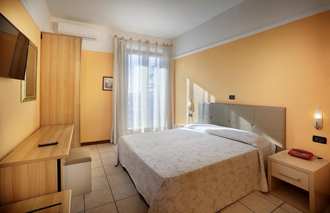 Hotel Salus Montecatini Terme Eksteriør bilde